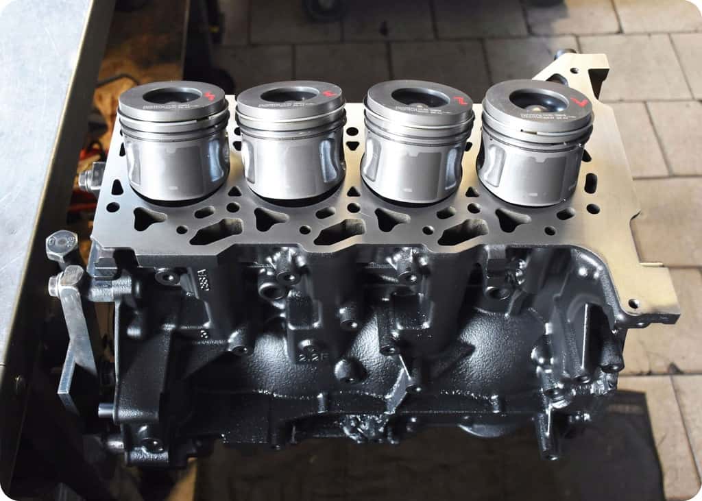Moteur 4HU (P22DTE) vue 10