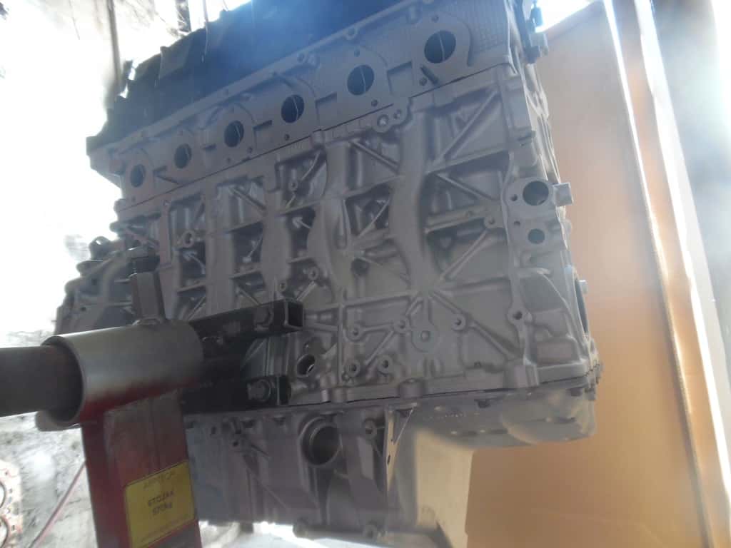 Moteur B57 D30 A vue 7
