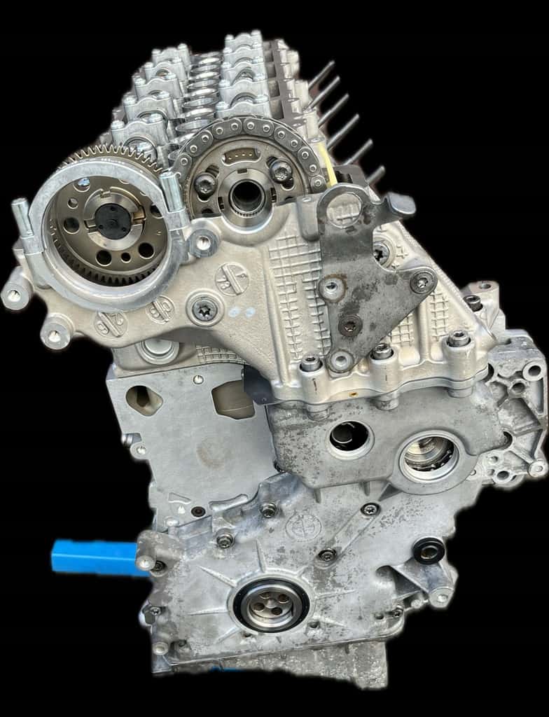 Moteur 306D5 vue 6