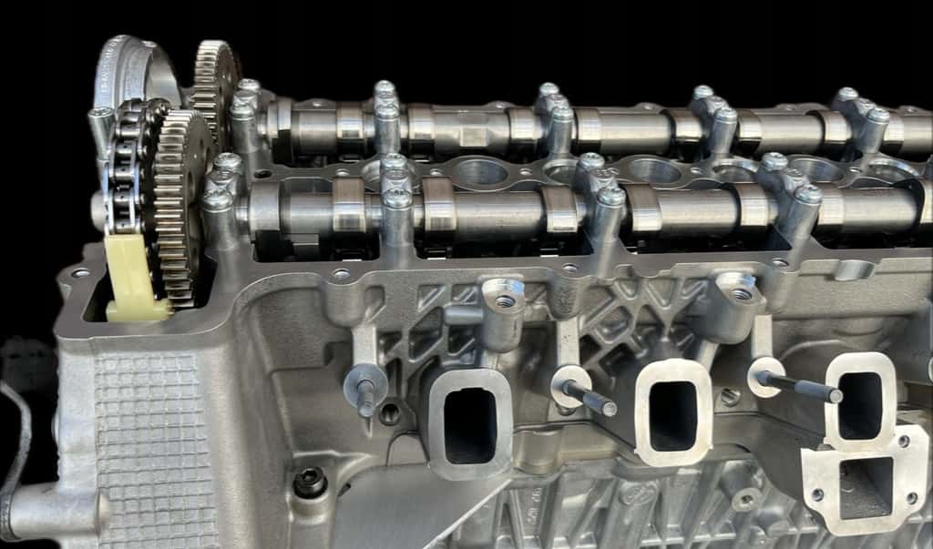 Moteur 306D3 vue 7