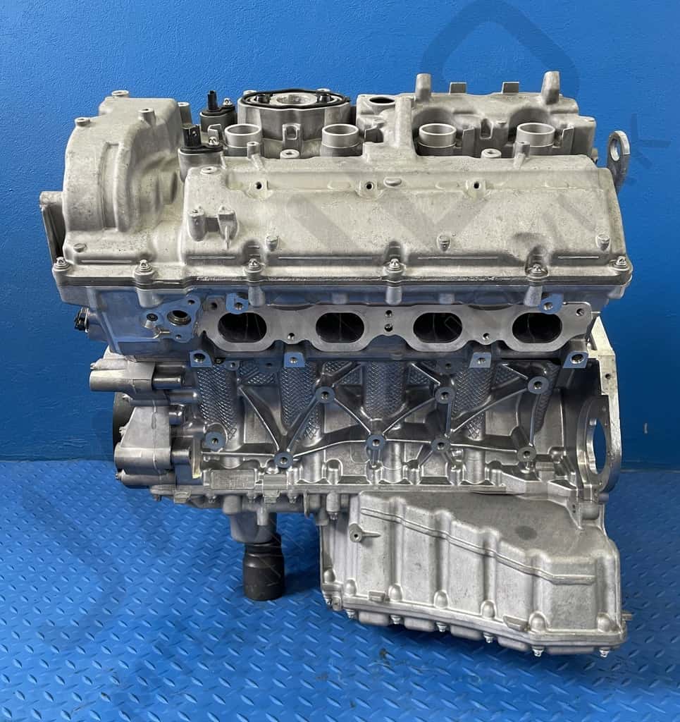 Moteur S63 B44 B vue 2
