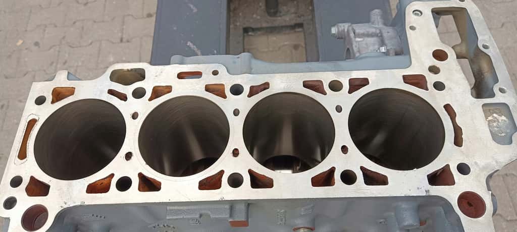 Moteur F1CFA401A vue 7