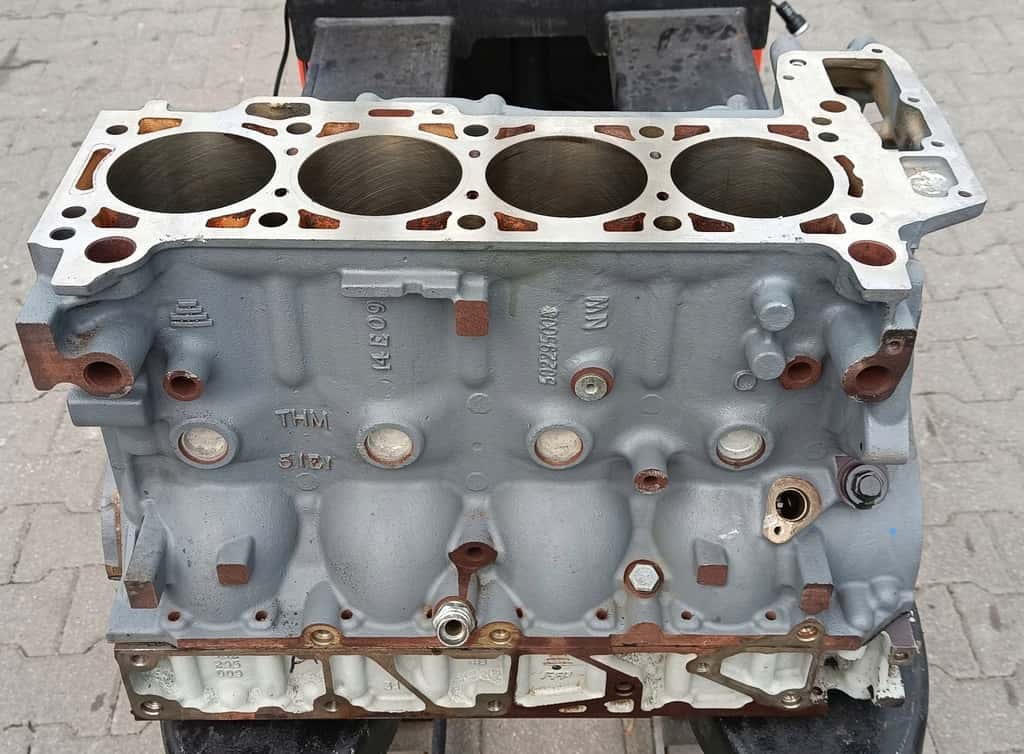 Moteur F1CFA401A vue 4