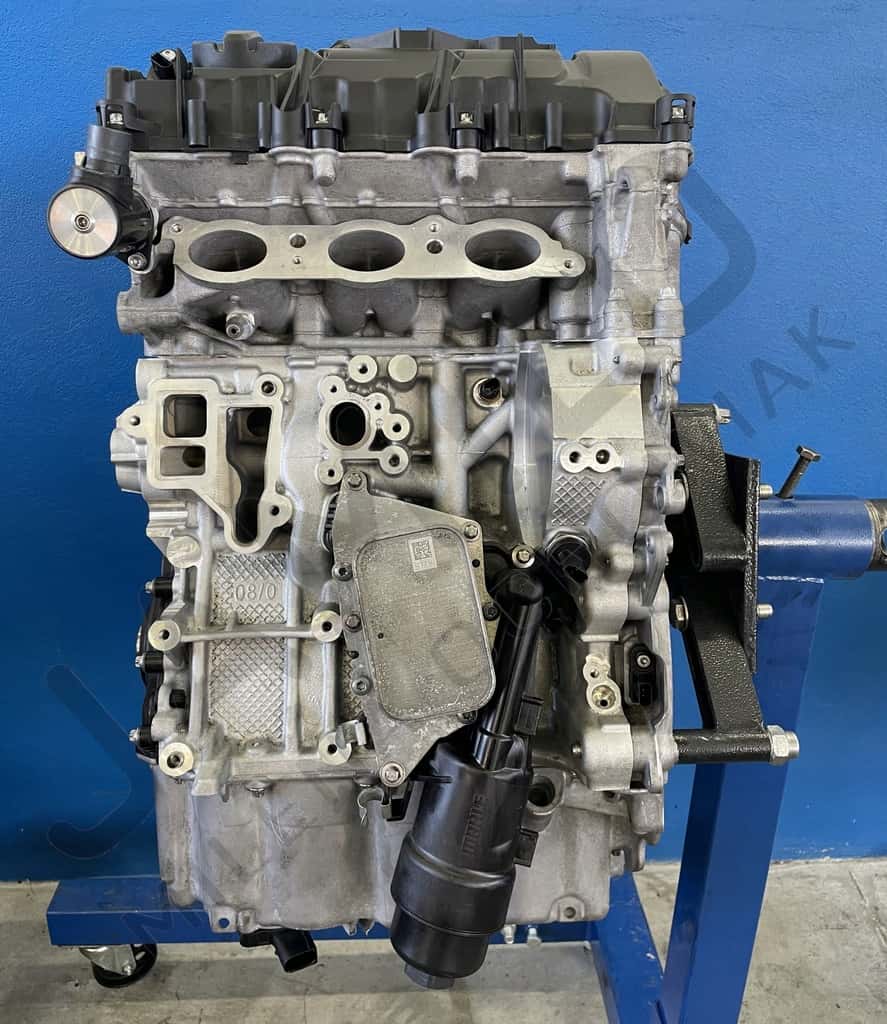 Moteur B38 B15 A vue 2