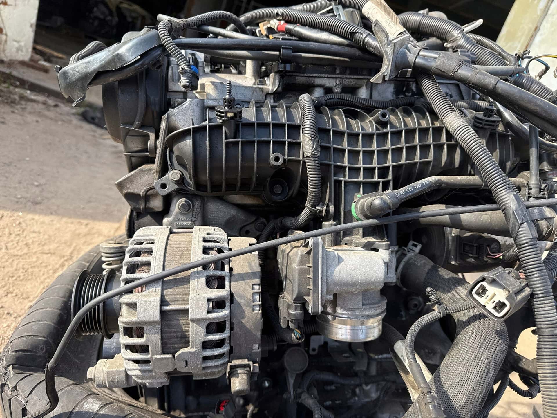 Moteur B 4204 T11 vue 9