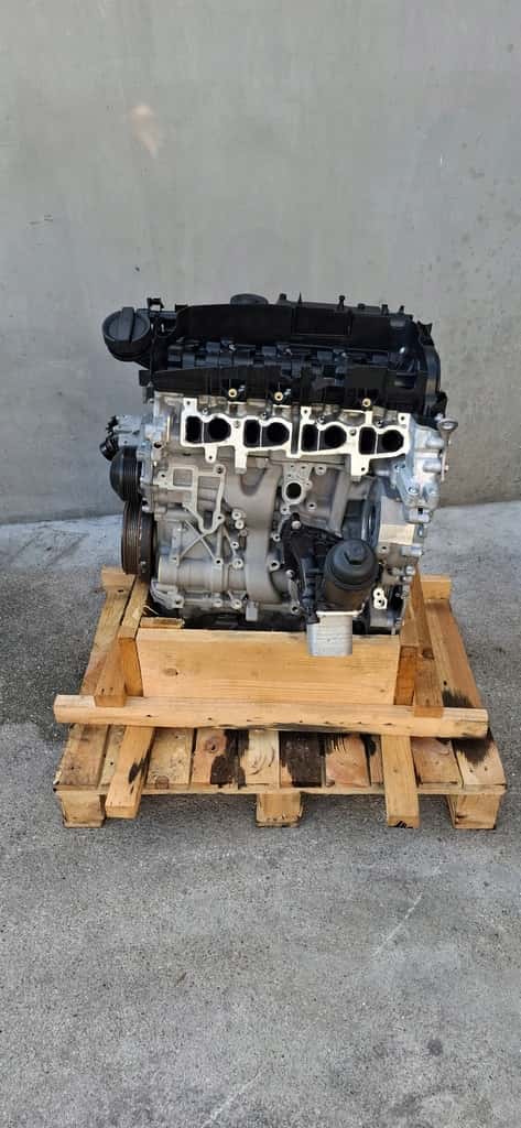 Moteur B47 D20 B vue 3