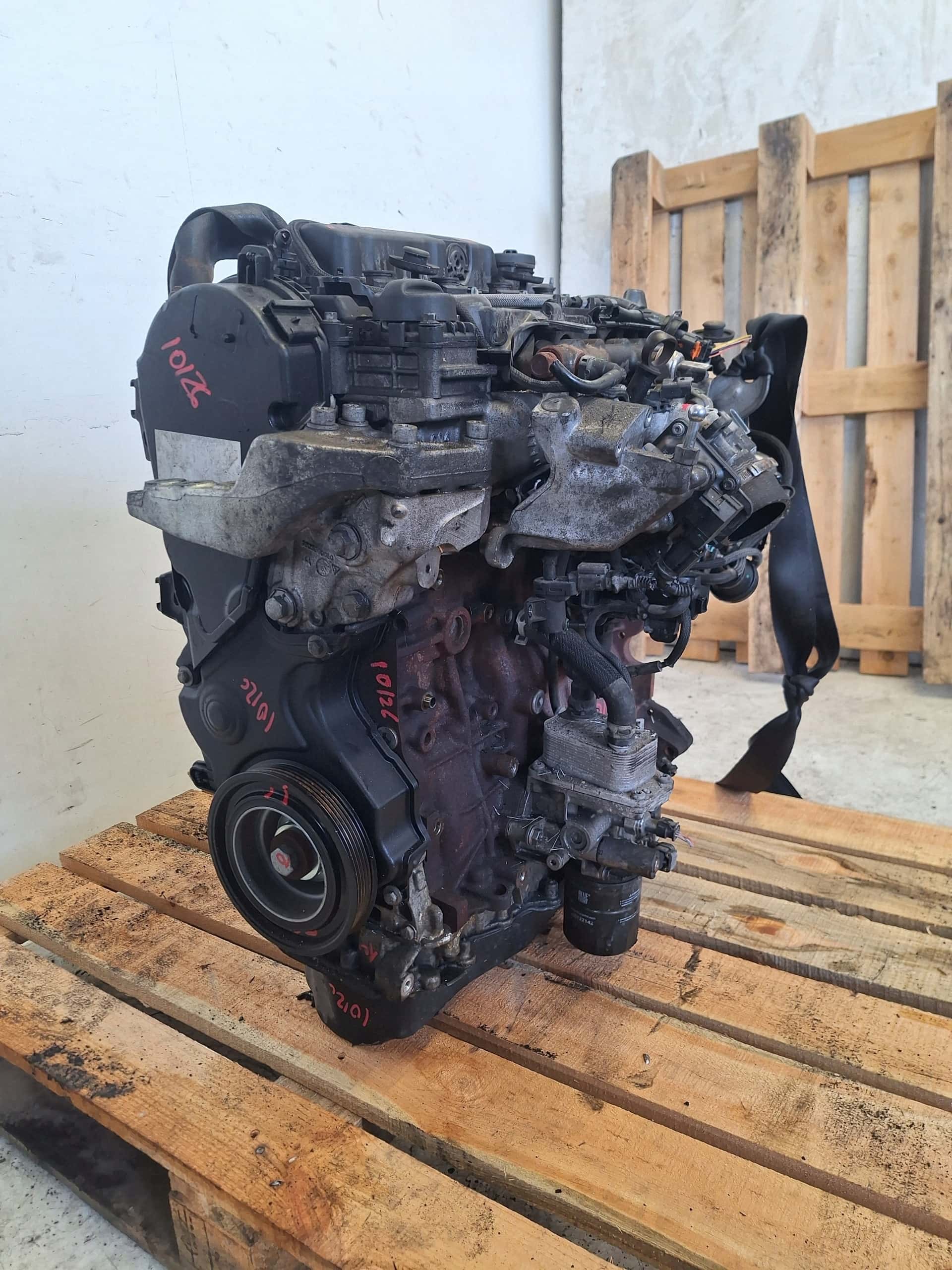 Moteur 4HH (DW12RUC) vue 4
