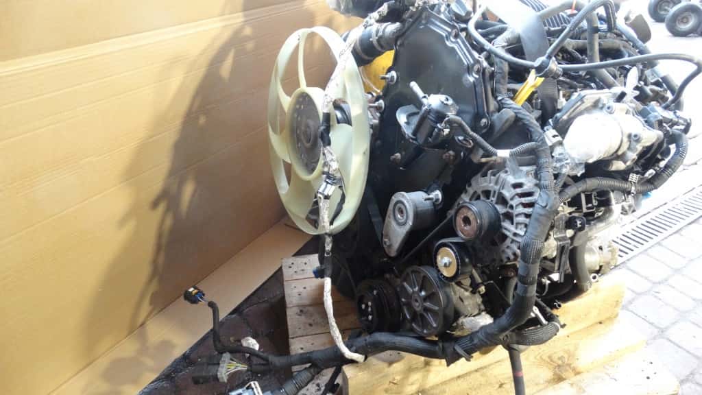 Moteur YNR6 vue 4