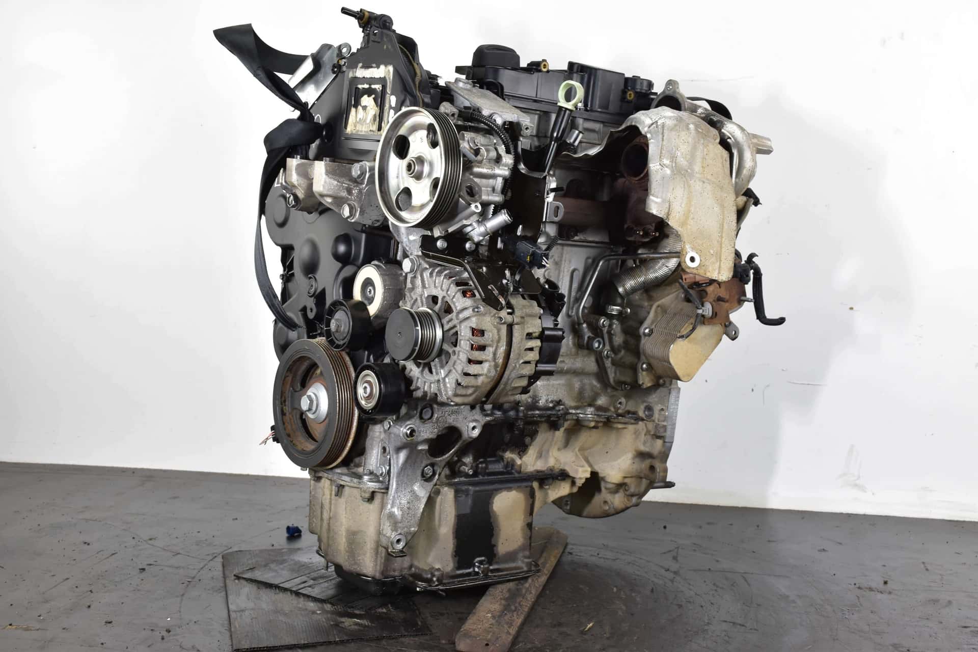 Moteur 9HM (DV6UC) vue 12