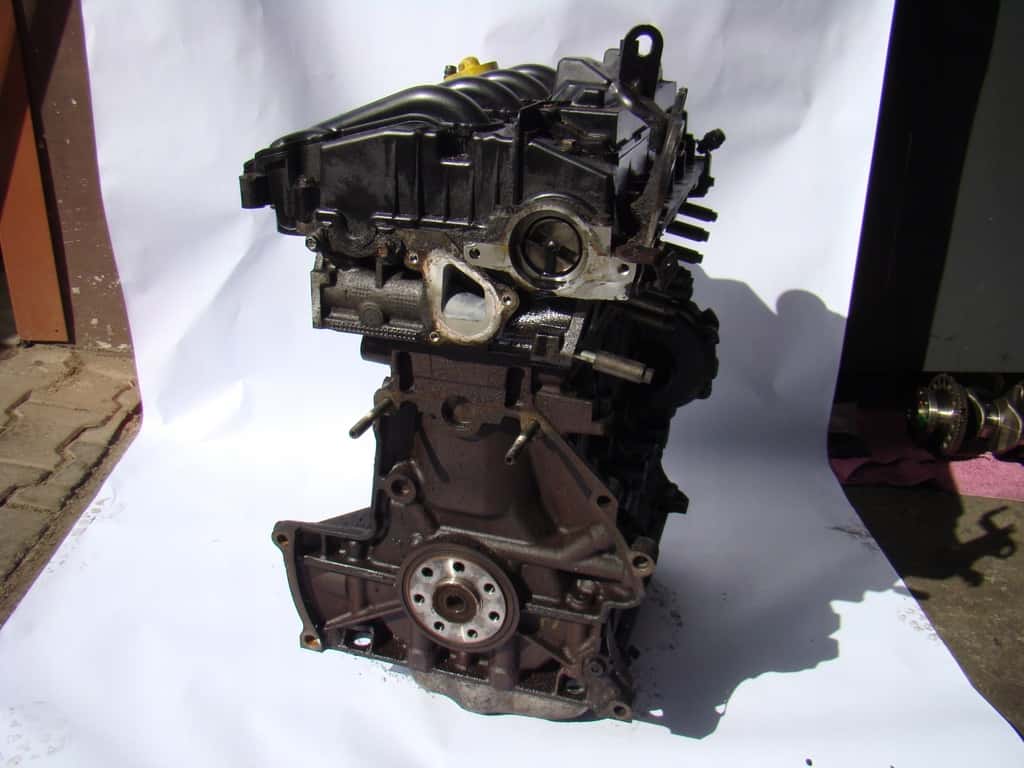 Moteur G9U 754 vue 3