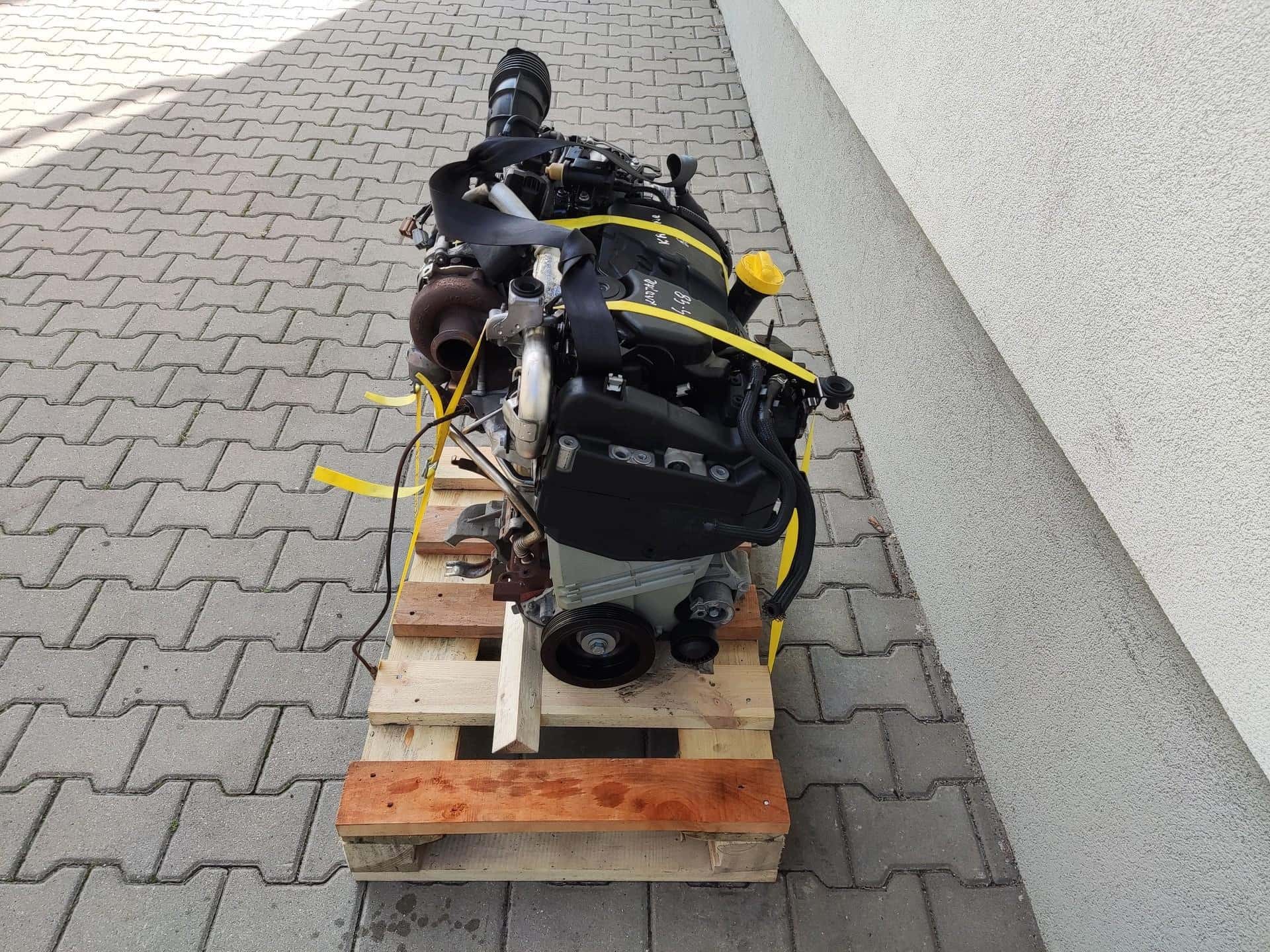 Moteur K9K 647 vue 5