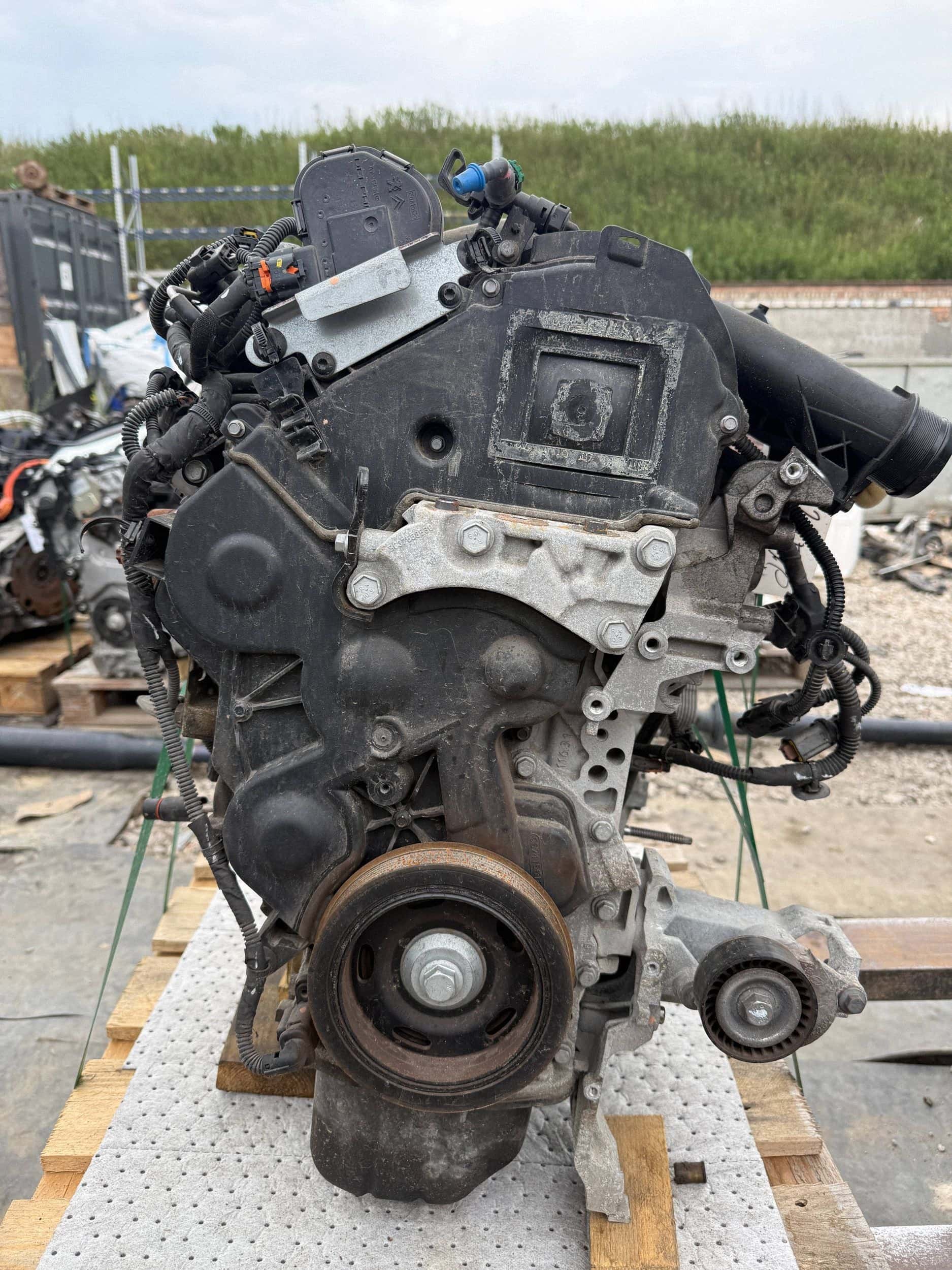 Moteur 8HP (DV4C) vue 2