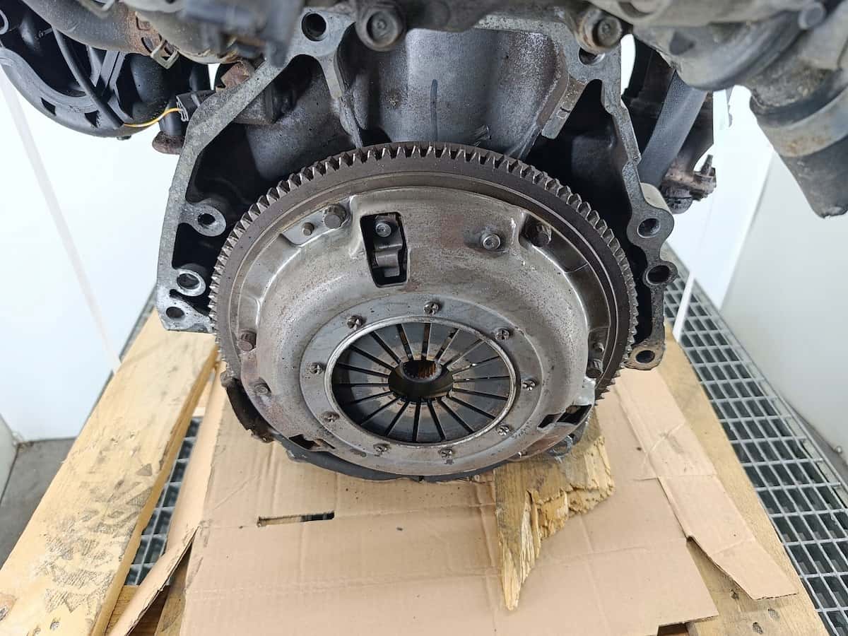 Moteur D14Z6 vue 7