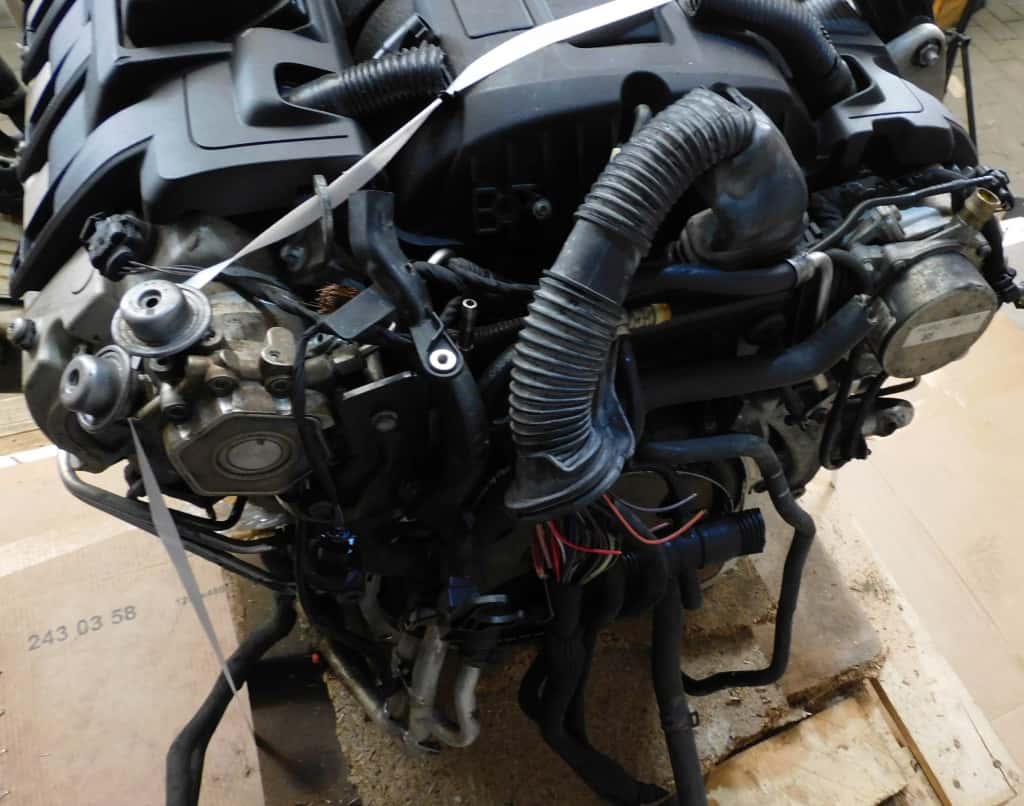 Moteur M 48.52 vue 4