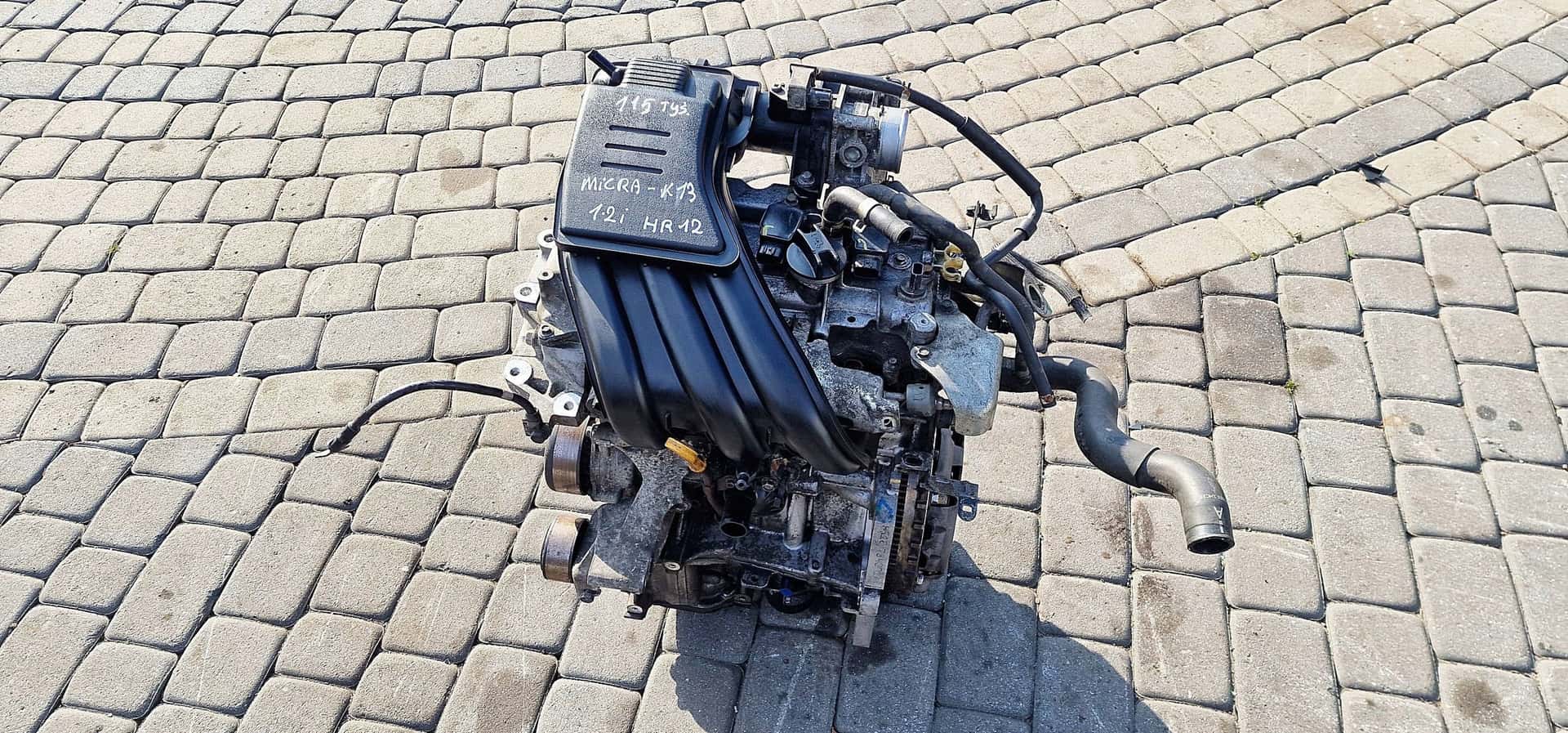 Moteur HR12DE vue 2