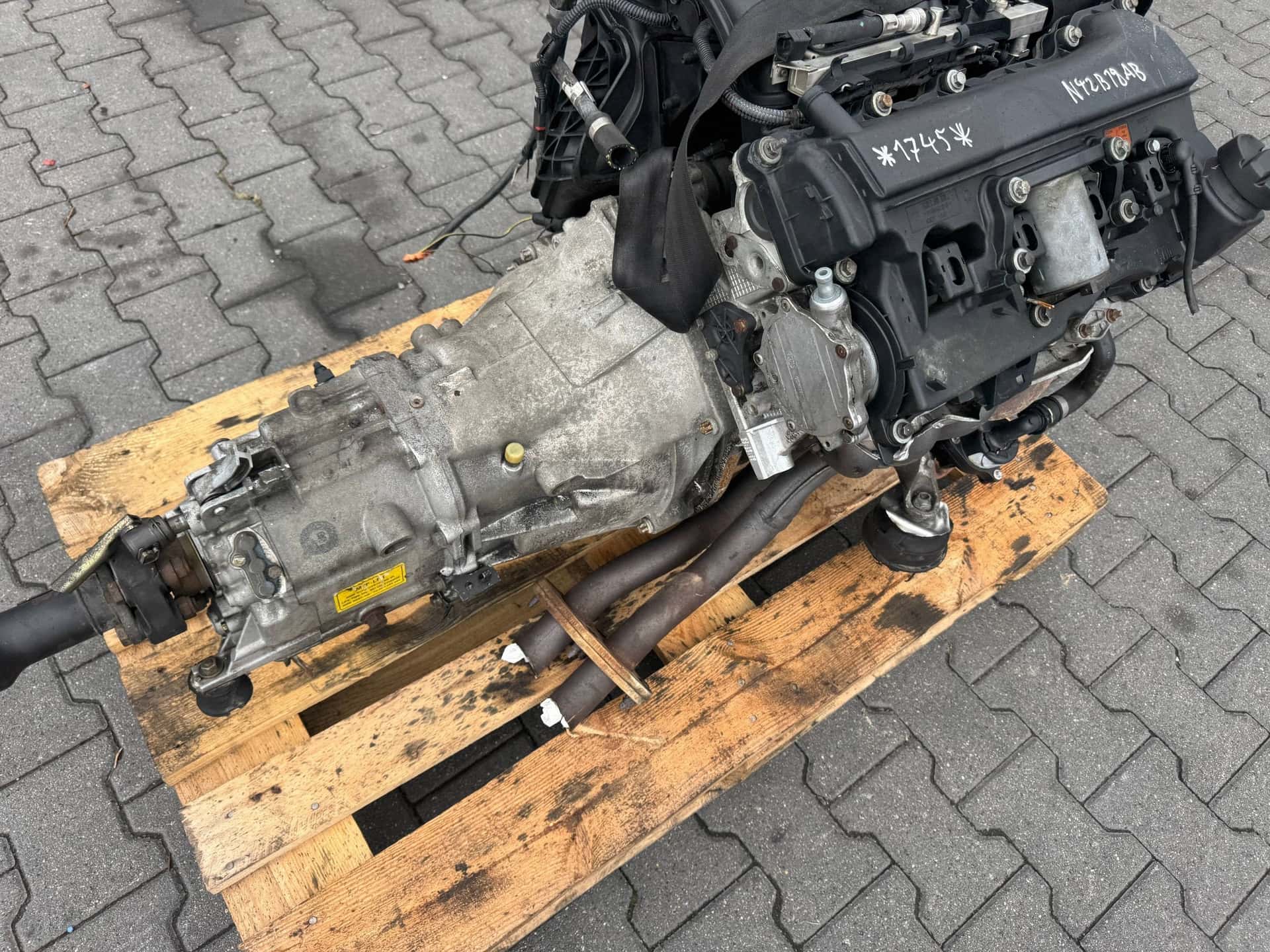 Moteur N42 B18 A vue 12
