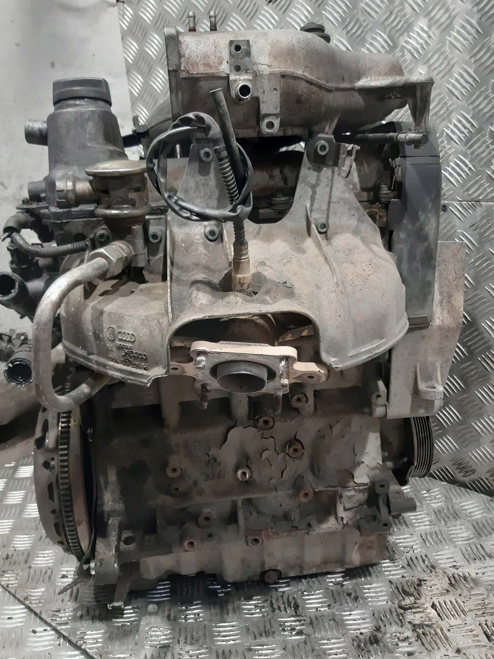 Moteur AZL vue 5