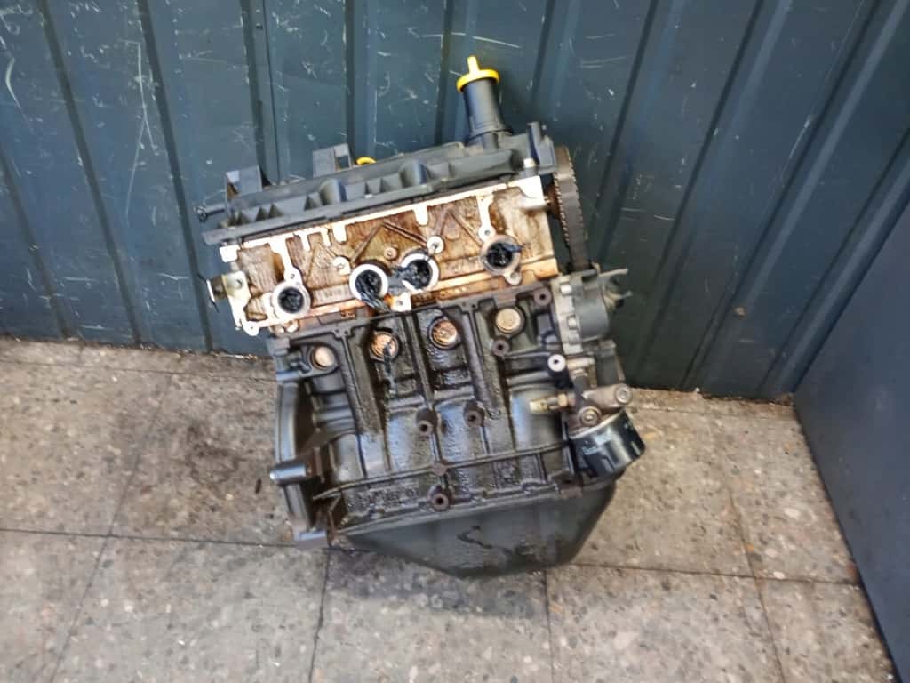 Moteur D7F 766 vue 4
