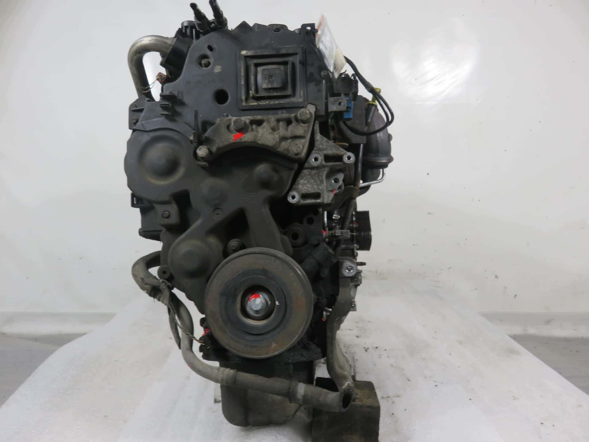 Moteur 8HX (DV4TD) vue 4