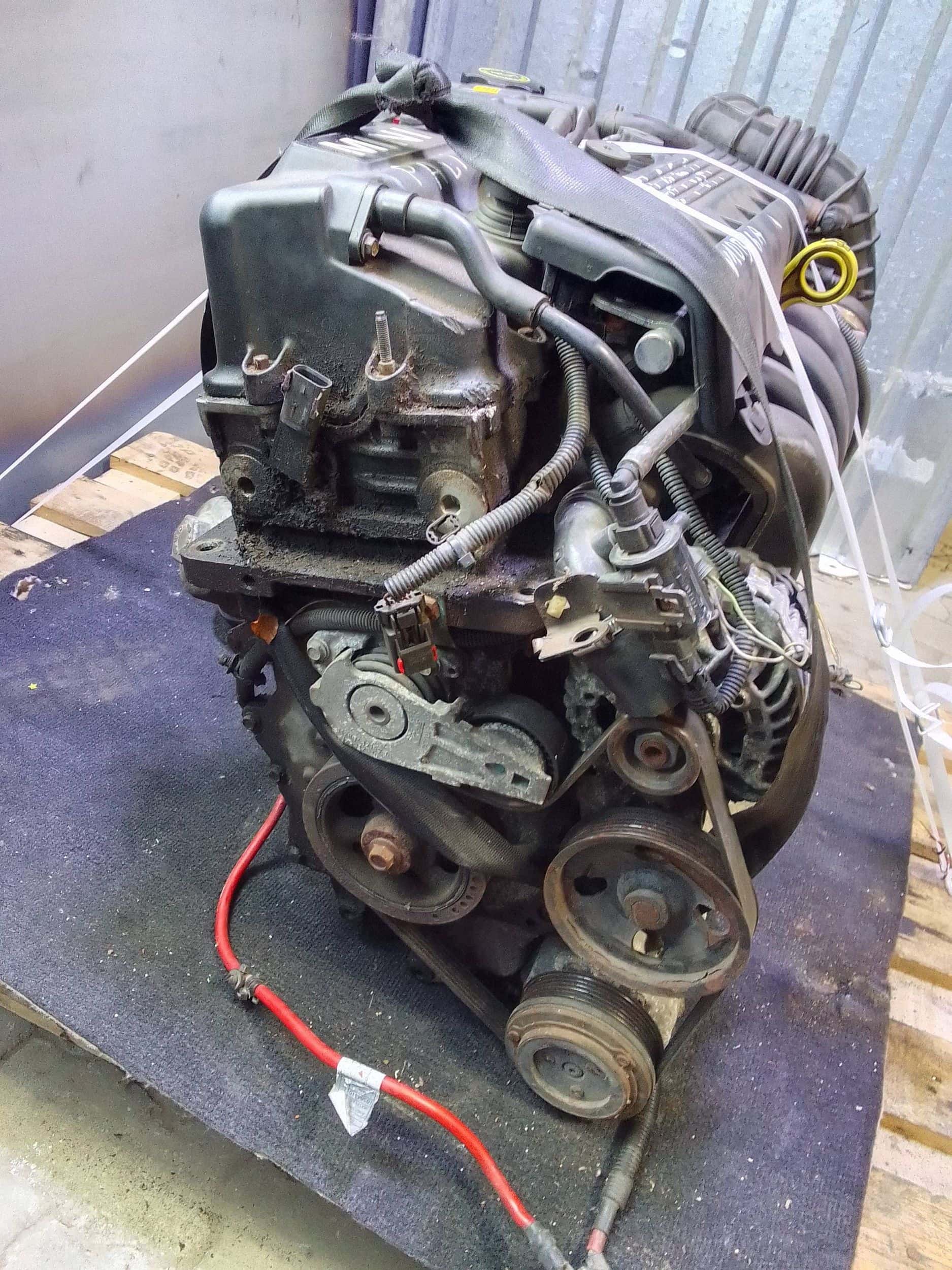 Moteur W10 B16 A vue 2