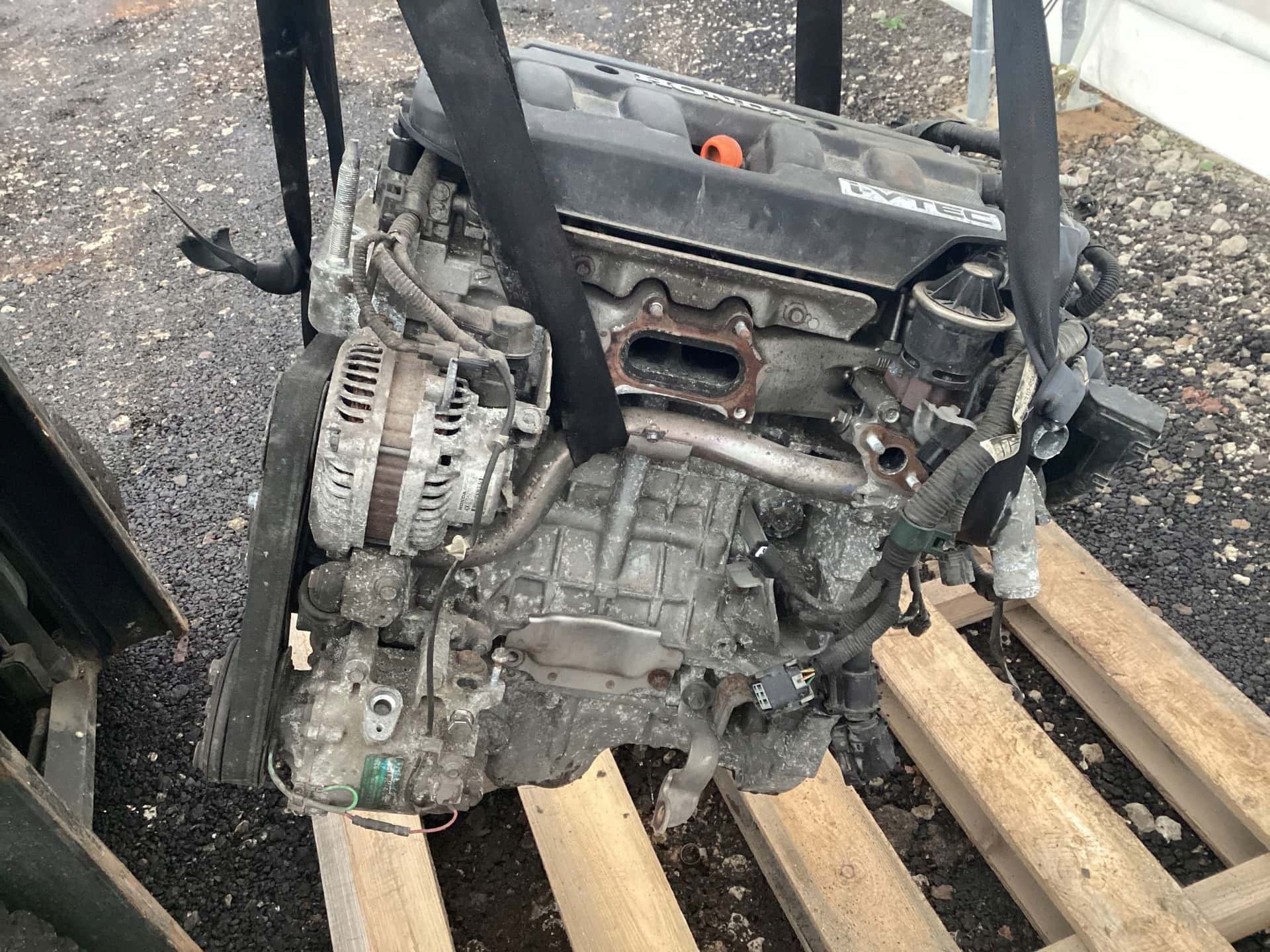 Moteur R16A1 vue 2