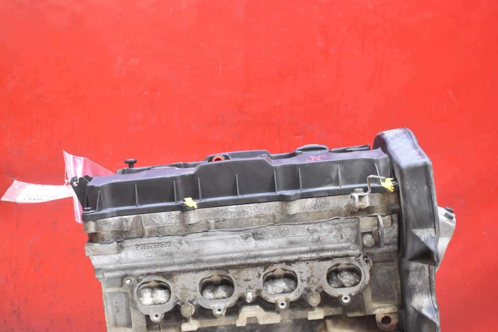 Moteur NFR (TU5JP4B) vue 3