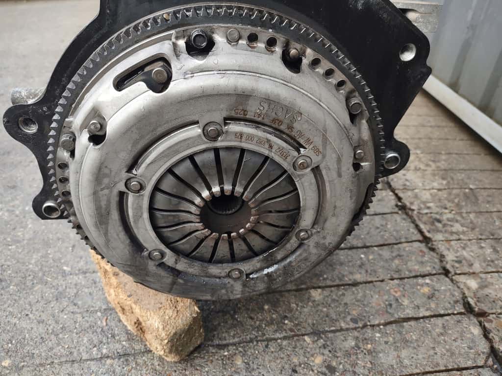Moteur CBZB vue 5
