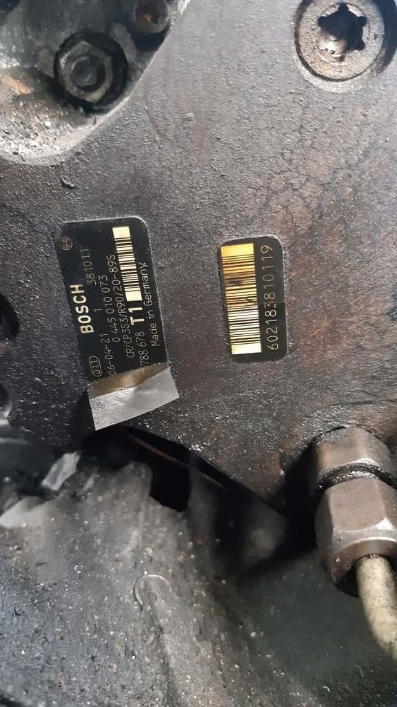 Moteur M57 D25 (256D2) vue 5