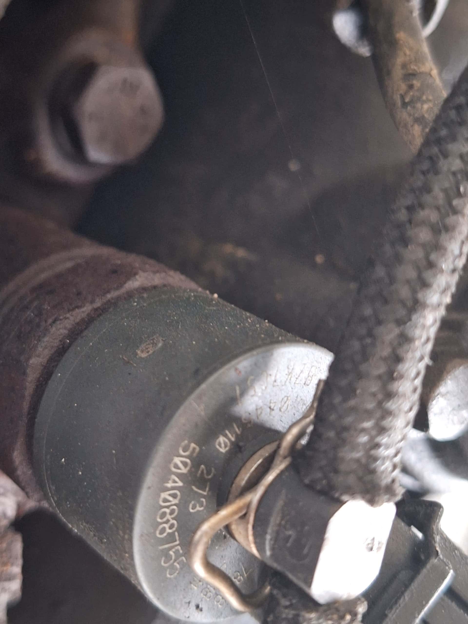 Moteur F1AE0481D vue 12