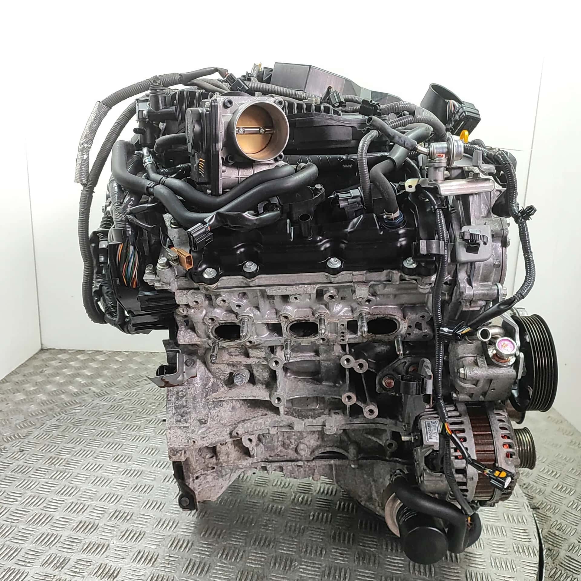 Moteur VQ37VHR vue 2
