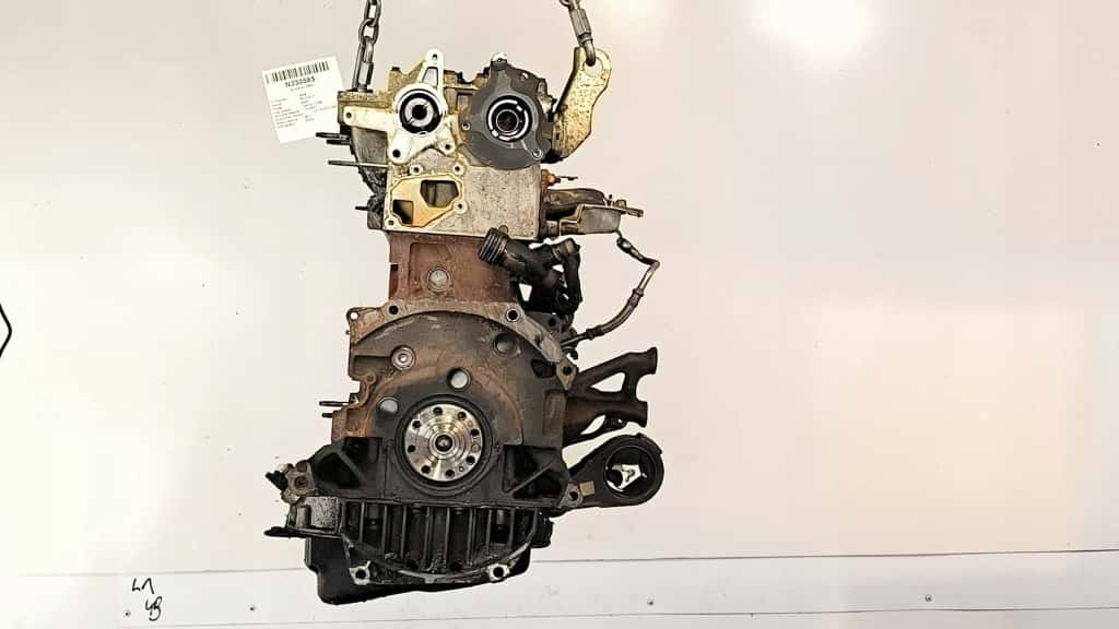 Moteur RHD (DW10CTED4) vue 3