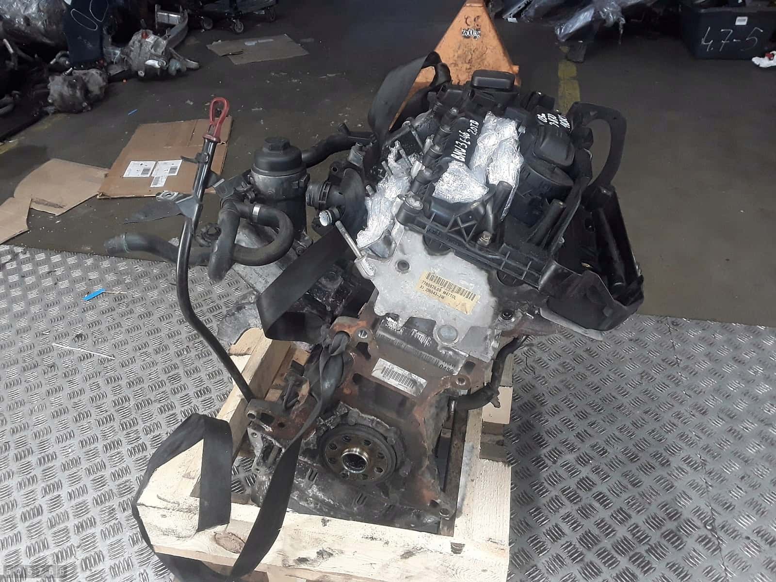 Moteur M47 D20 (204D4) vue 5