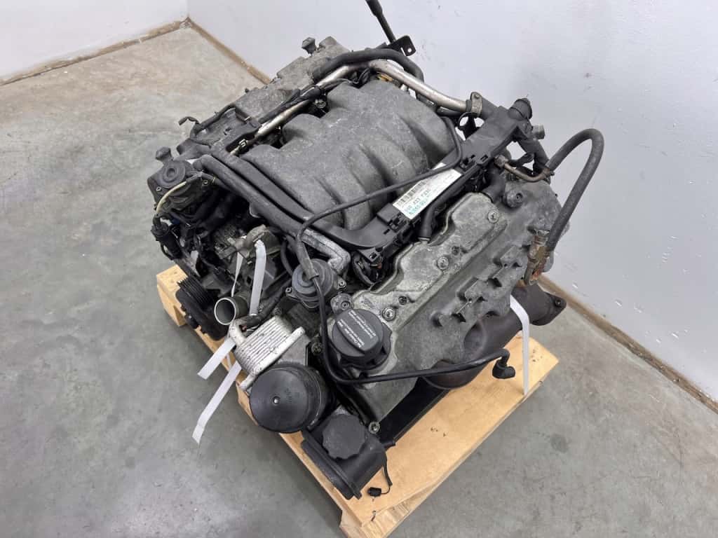 Moteur M 112.973 vue 6