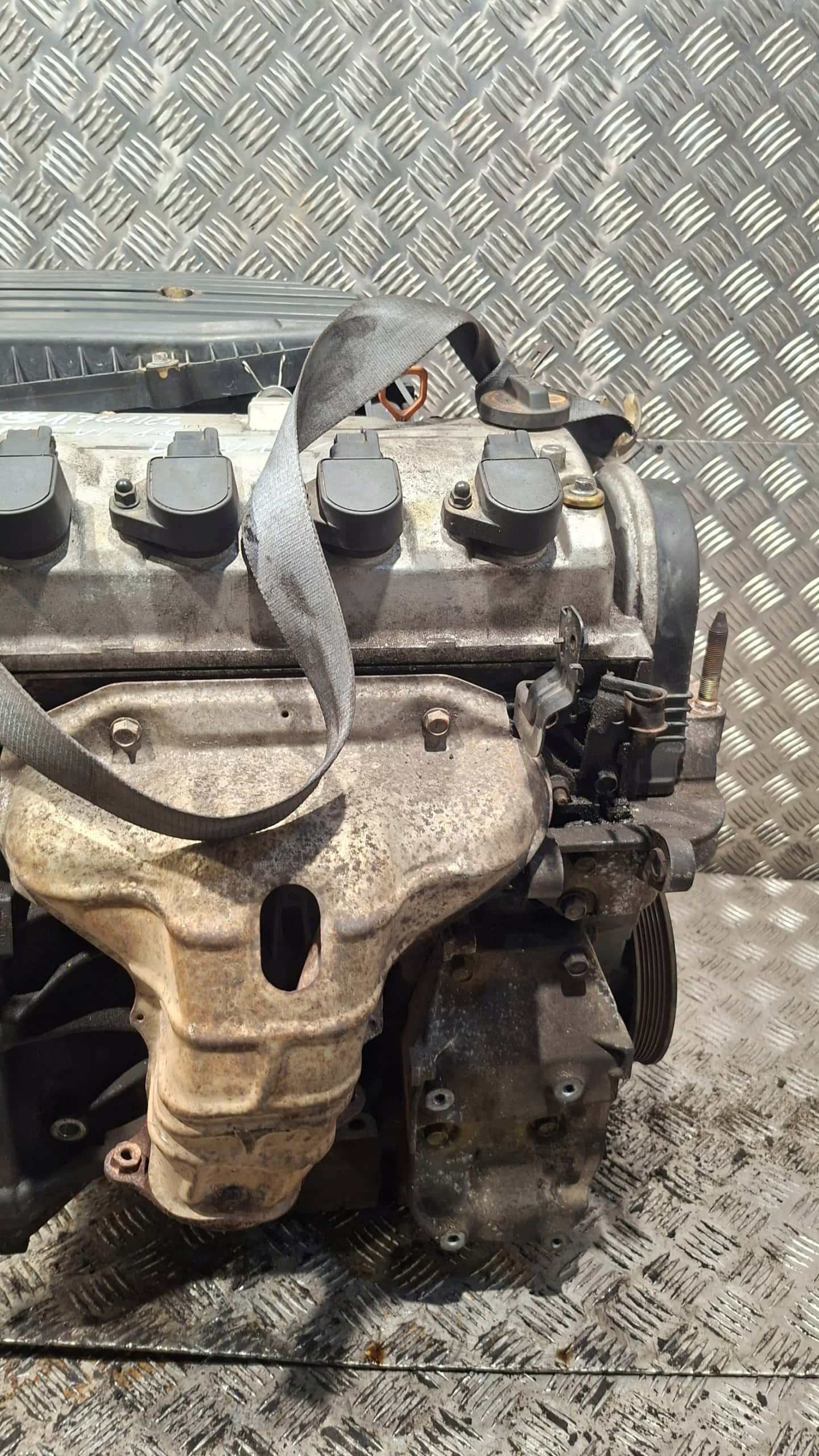 Moteur D16V1 vue 7