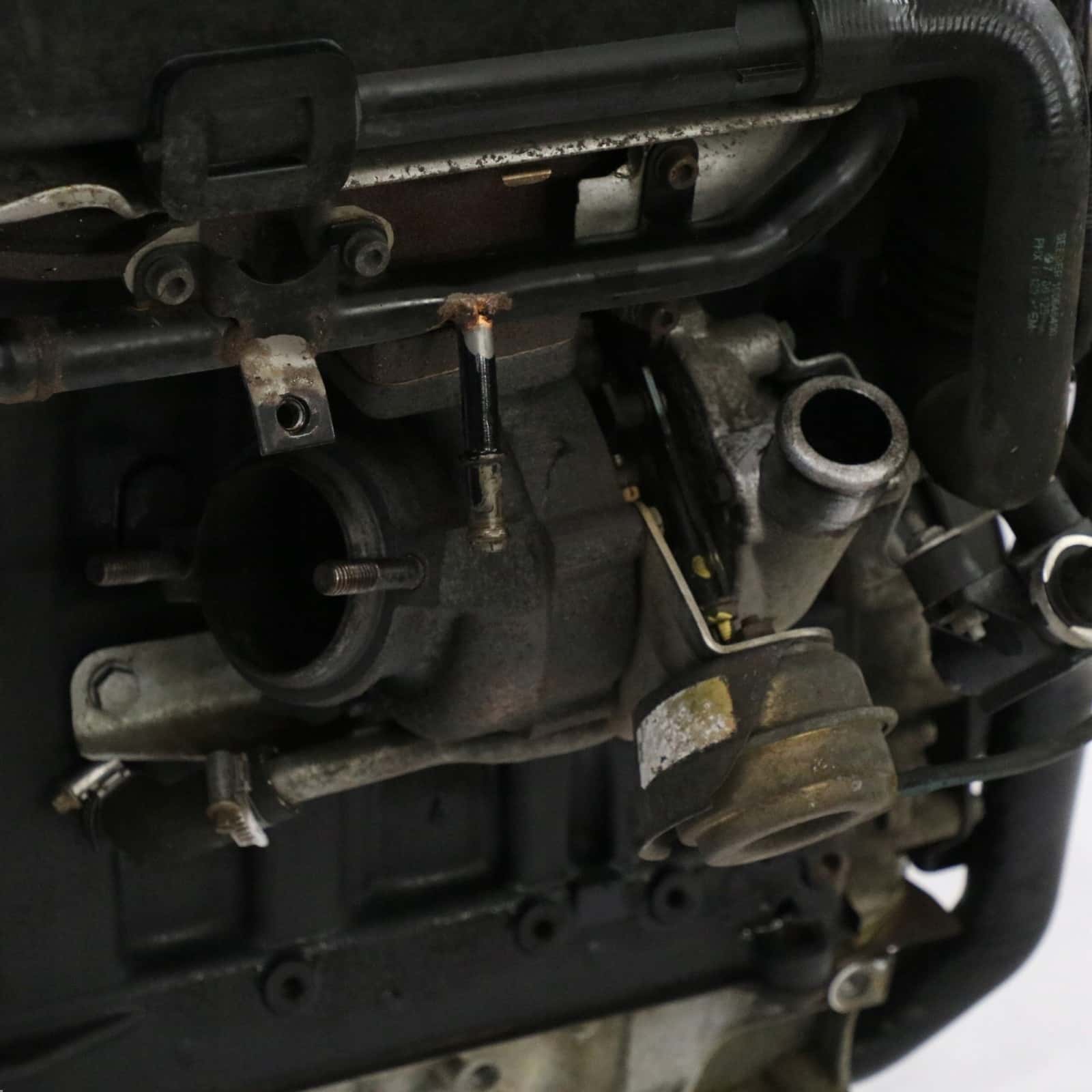 Moteur 204D3(M47D20) vue 10