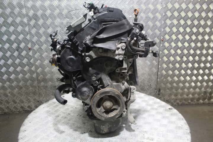 Moteur 8HR (DV4C) vue 3