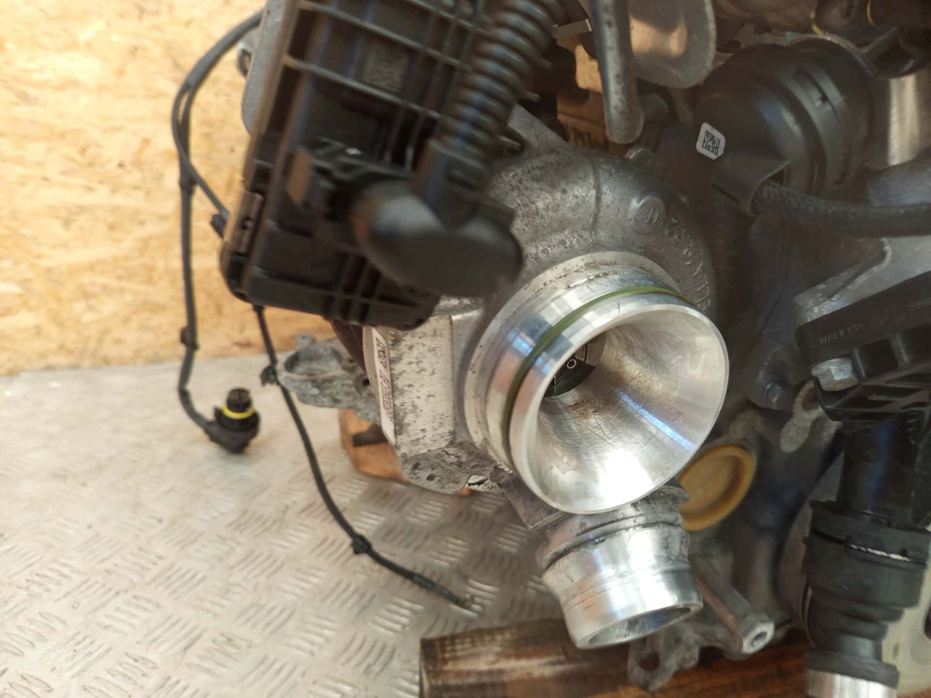 Moteur B47 D20 A vue 9