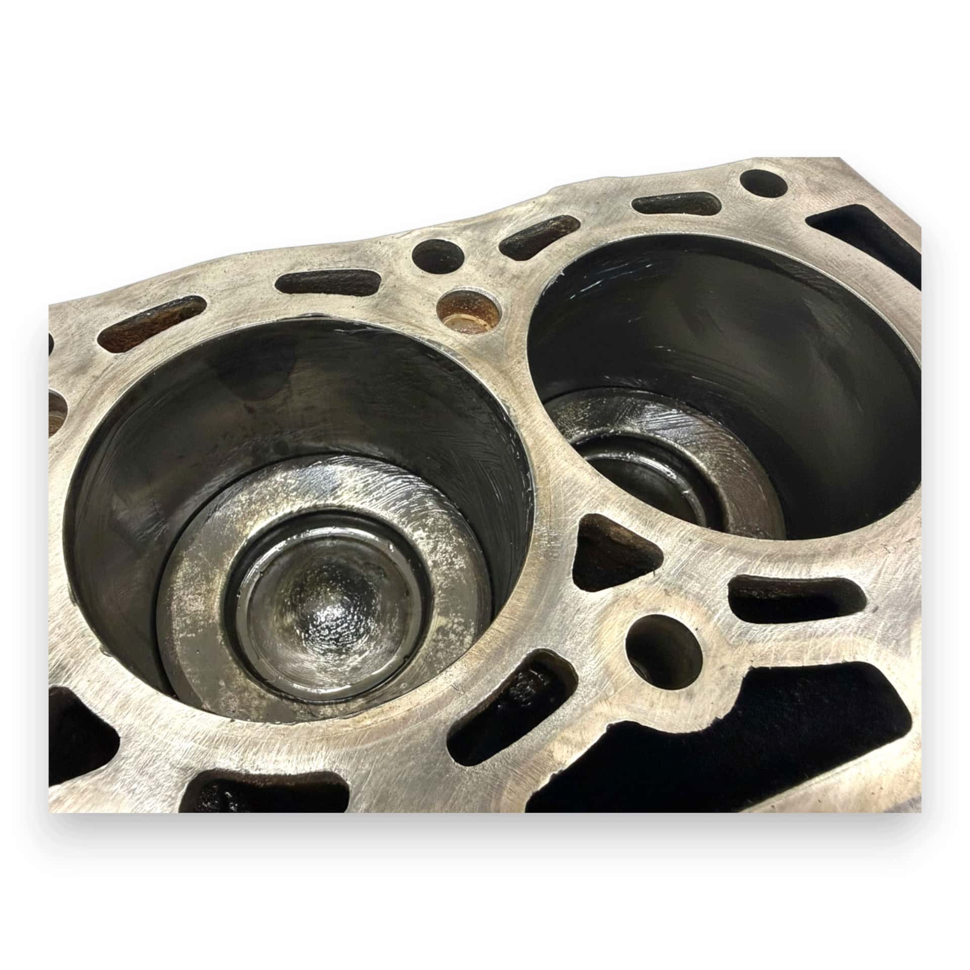 Moteur 4HH (P22DTE) vue 3