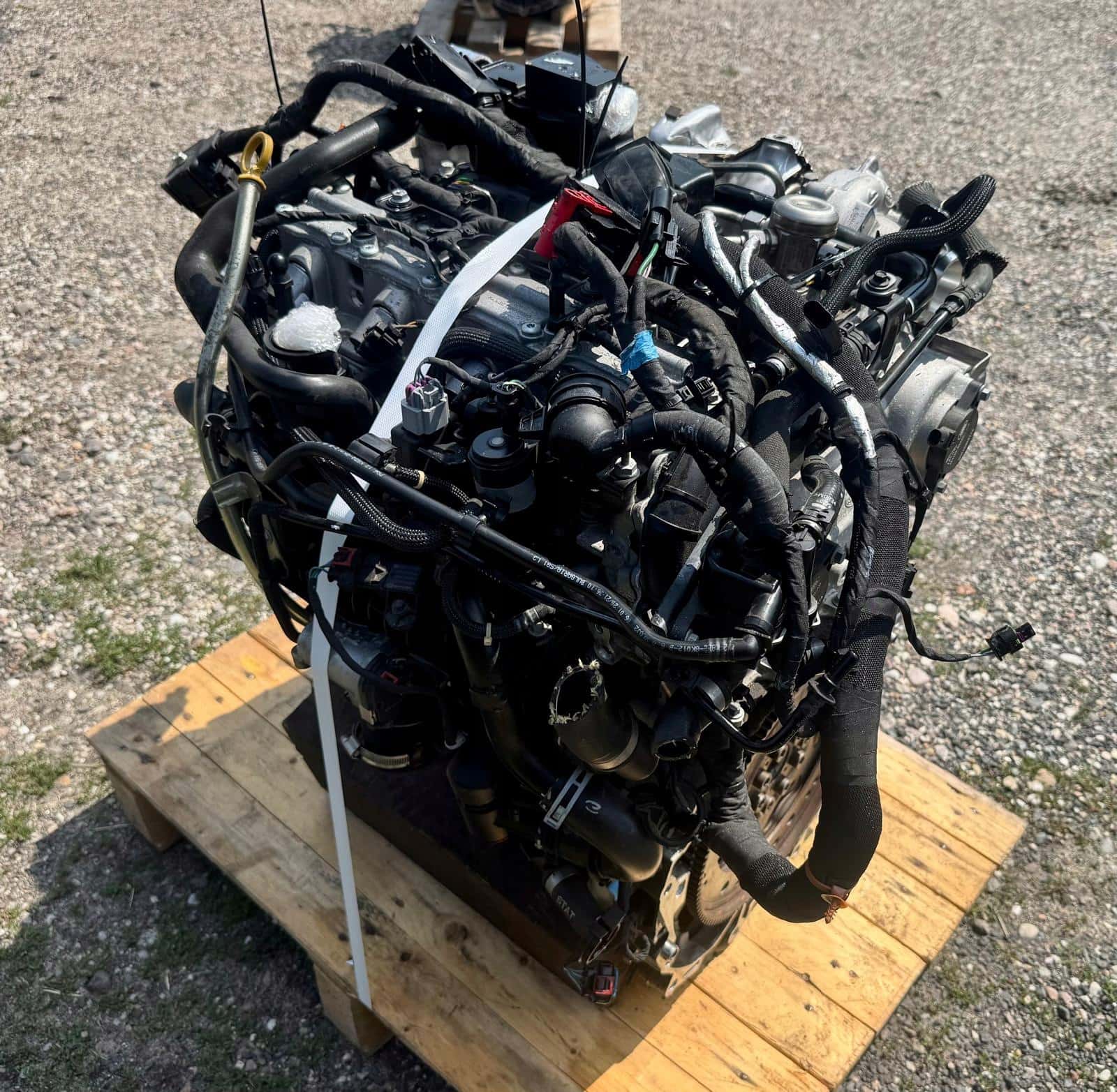 Moteur PT204(AJ20P4) vue 2