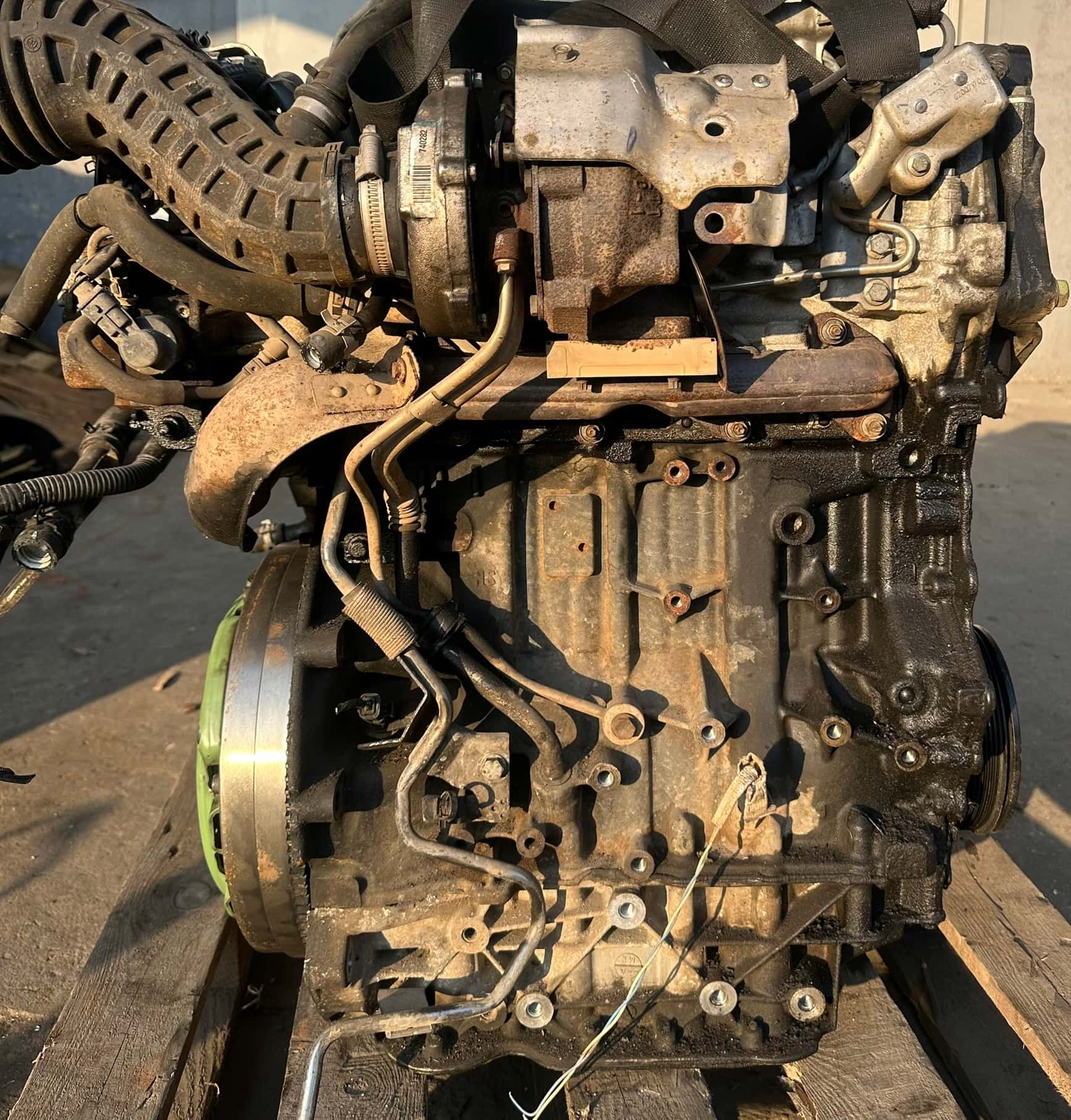Moteur M9R 830 vue 2
