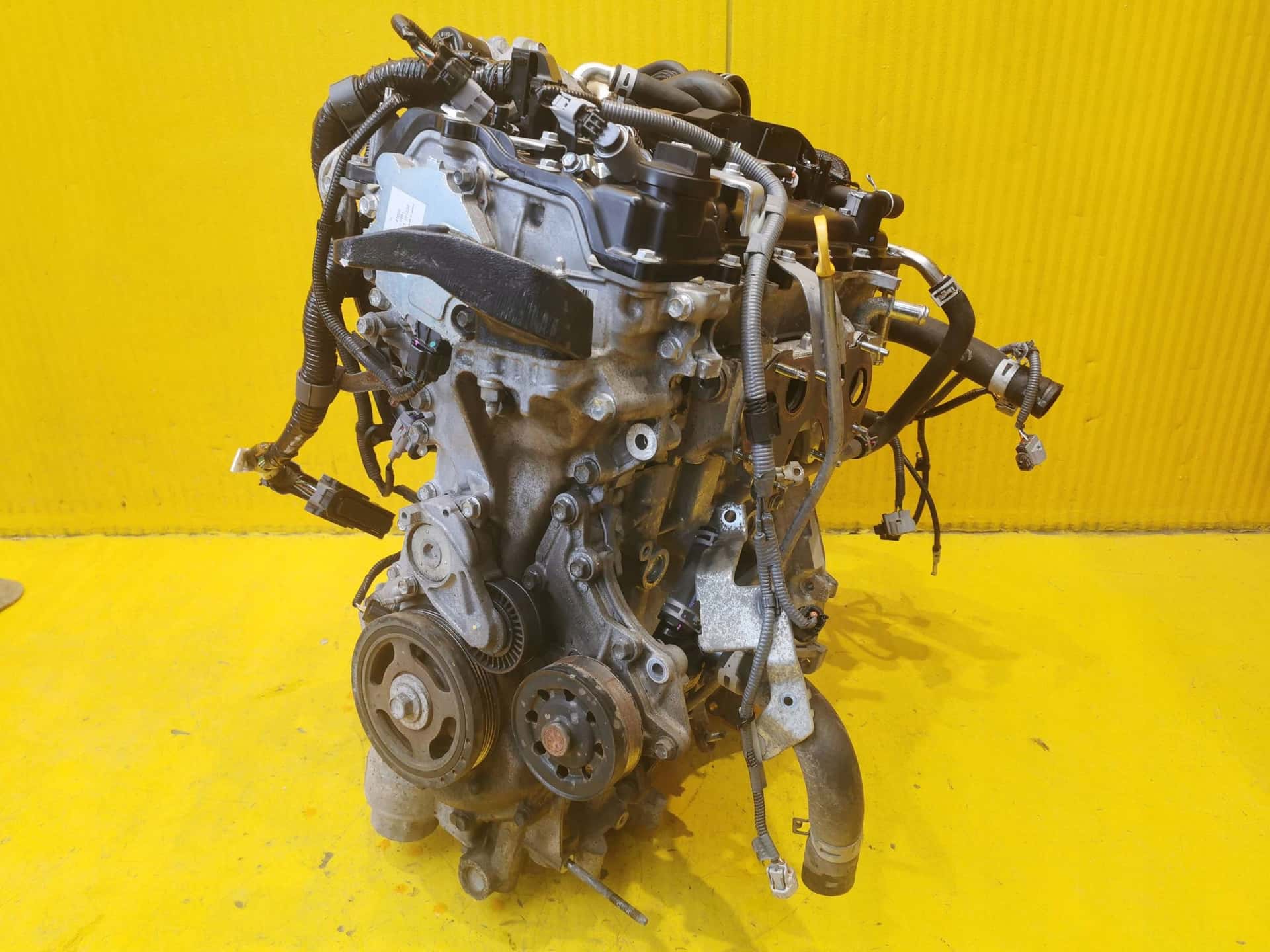 Moteur 2NR-FKE vue 4