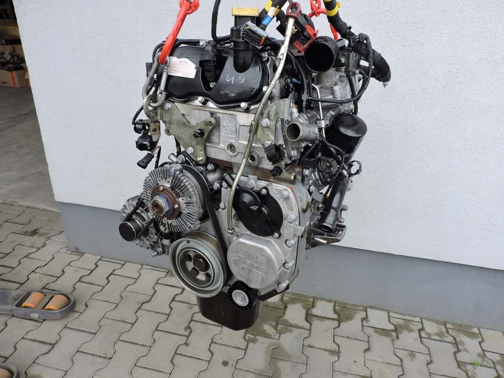 Moteur F1CGL411B vue 4
