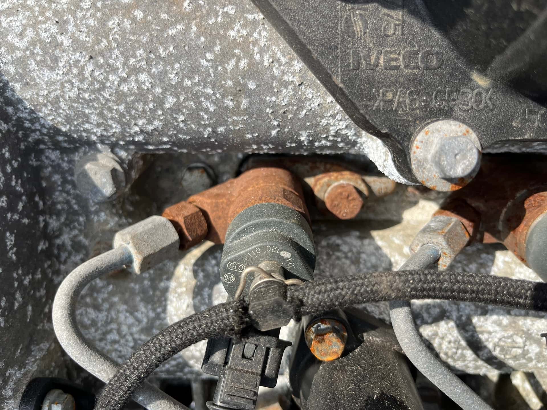 Moteur F1AE0481C vue 9