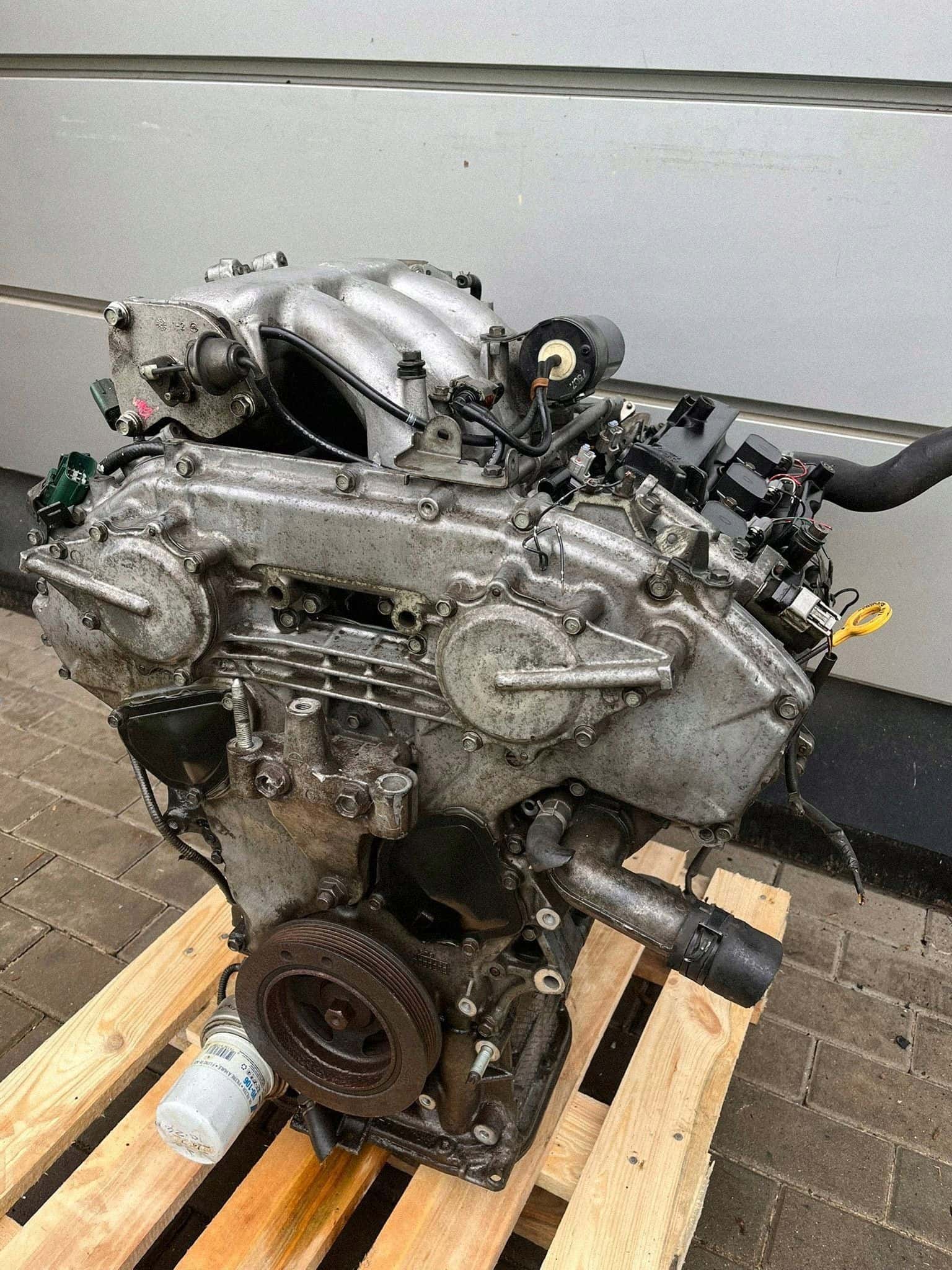 Moteur VQ35DE vue 5