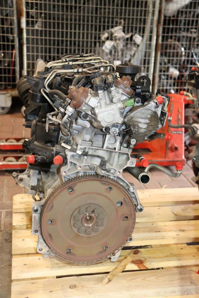 Moteur D 5244 T11 vue 3