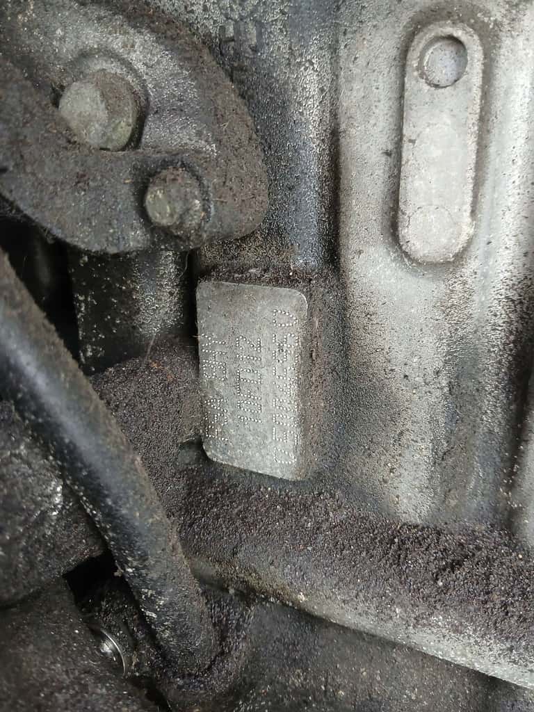 Moteur 8HY (DV4TED4) vue 8
