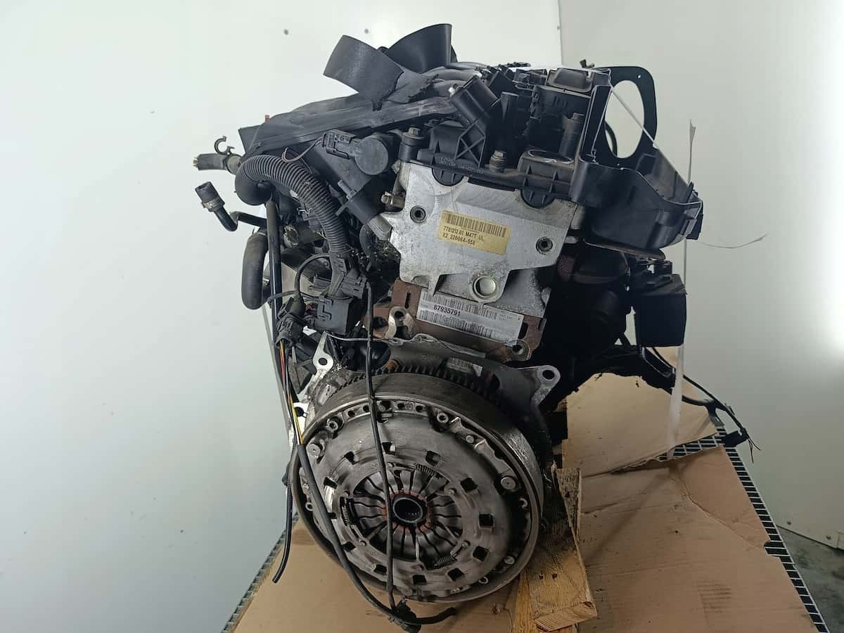Moteur M47 D20 (204D1) vue 2