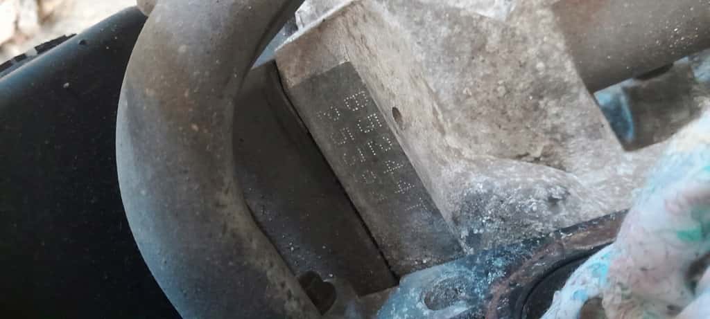 Moteur B 5244 T vue 4