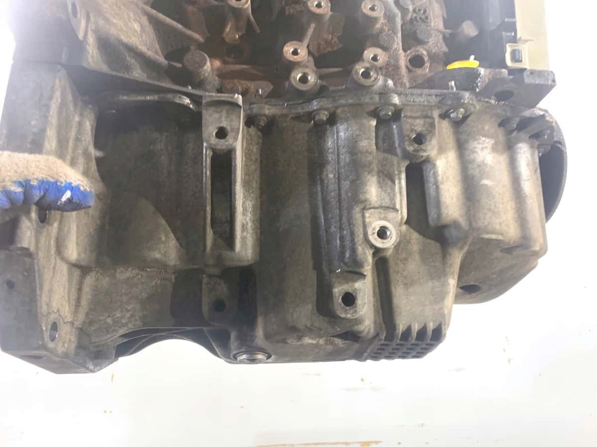 Moteur OM 607.951 (K9K) vue 4