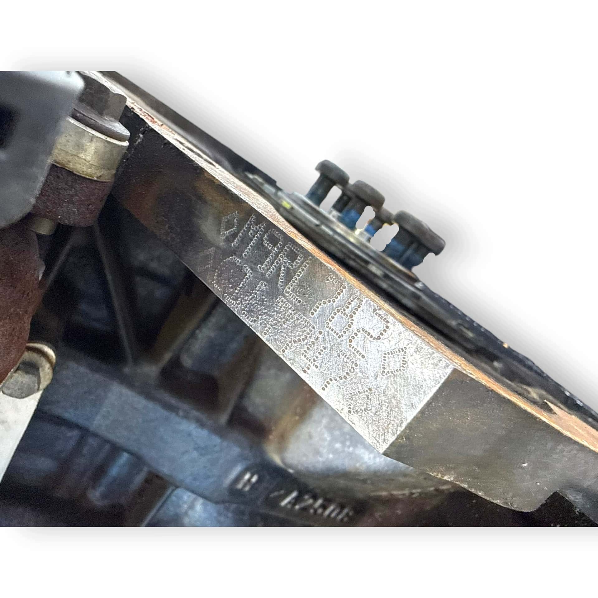 Moteur M9R 782 vue 2